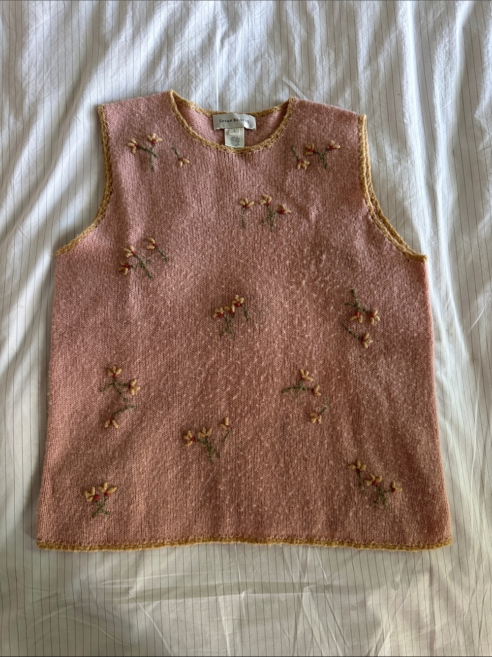 VTG Susan Bristol - Pink Embroidered Knit Sleeveless Sweater - L